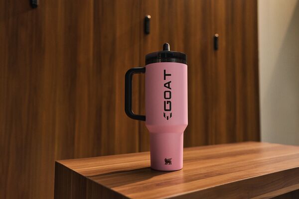 Messi GOAT Pink